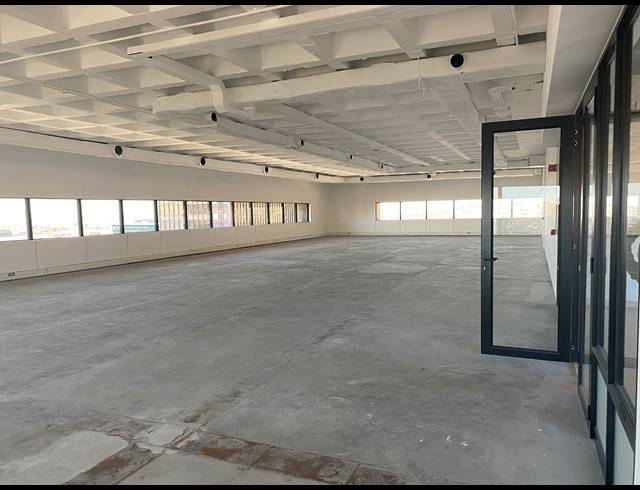 1,912M² OFFICE TO LET IN CAPE TOWN CITY CENTRE